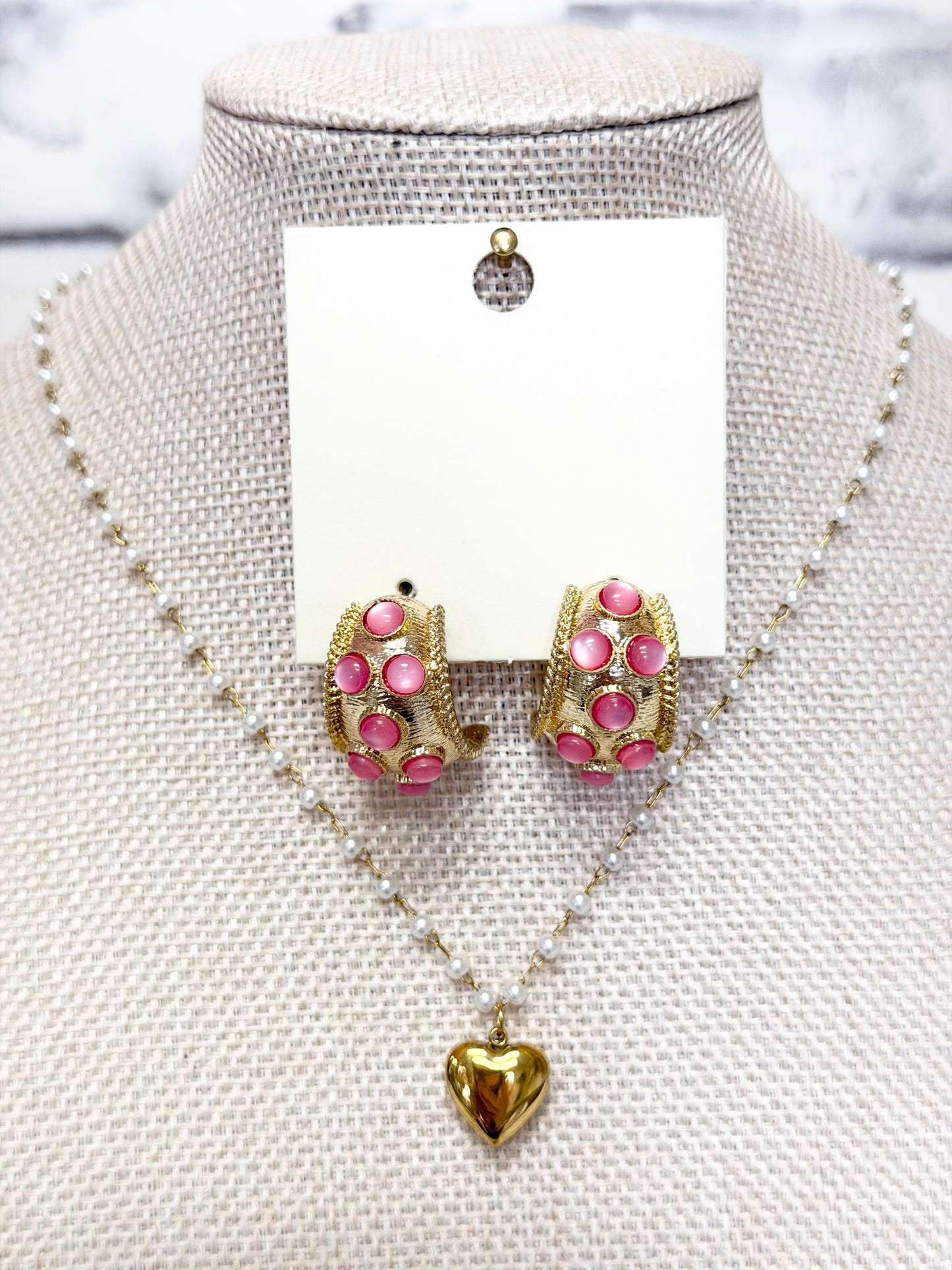 Gold Crest Pink Pearl Earrings