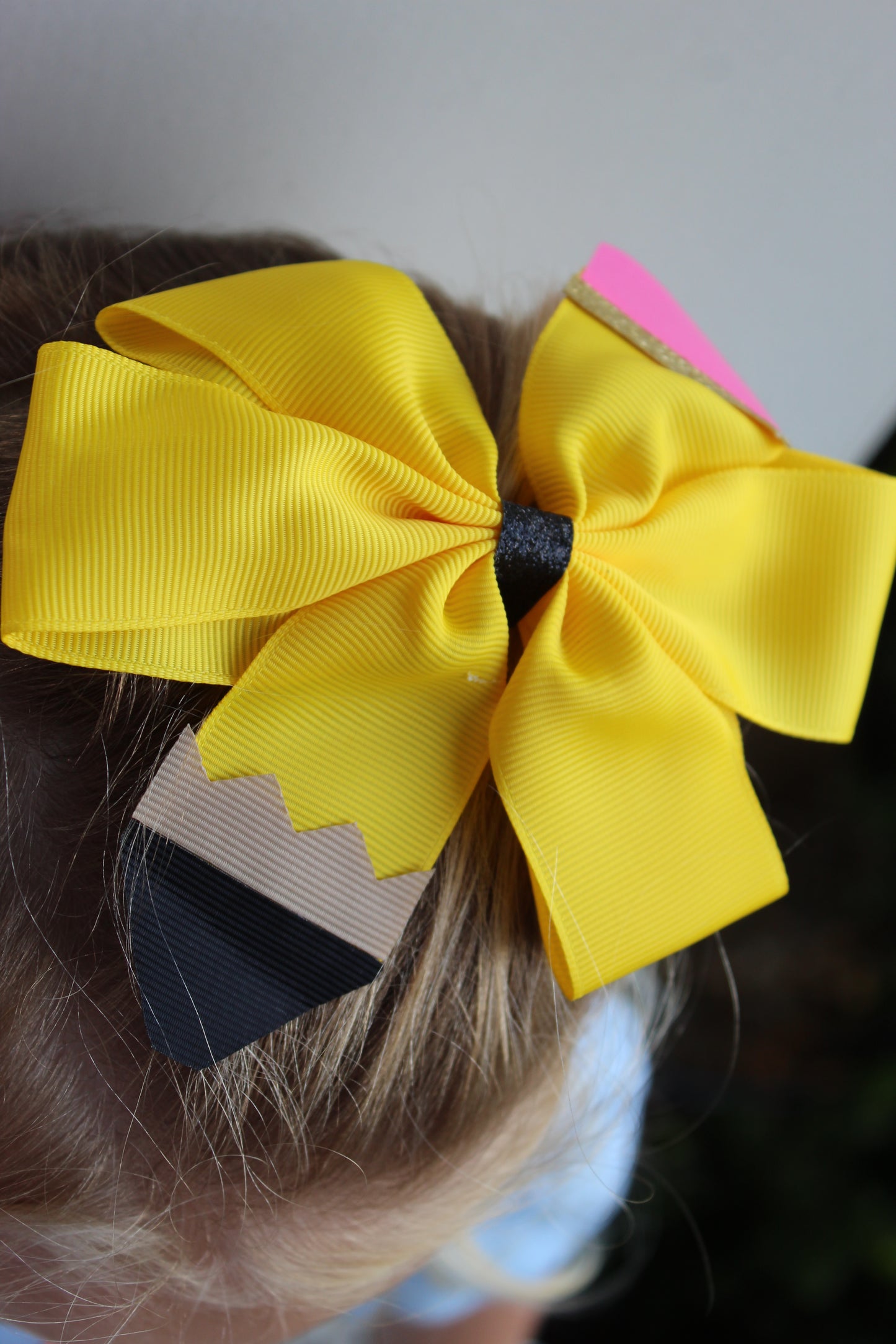 Pencil Hair Bows