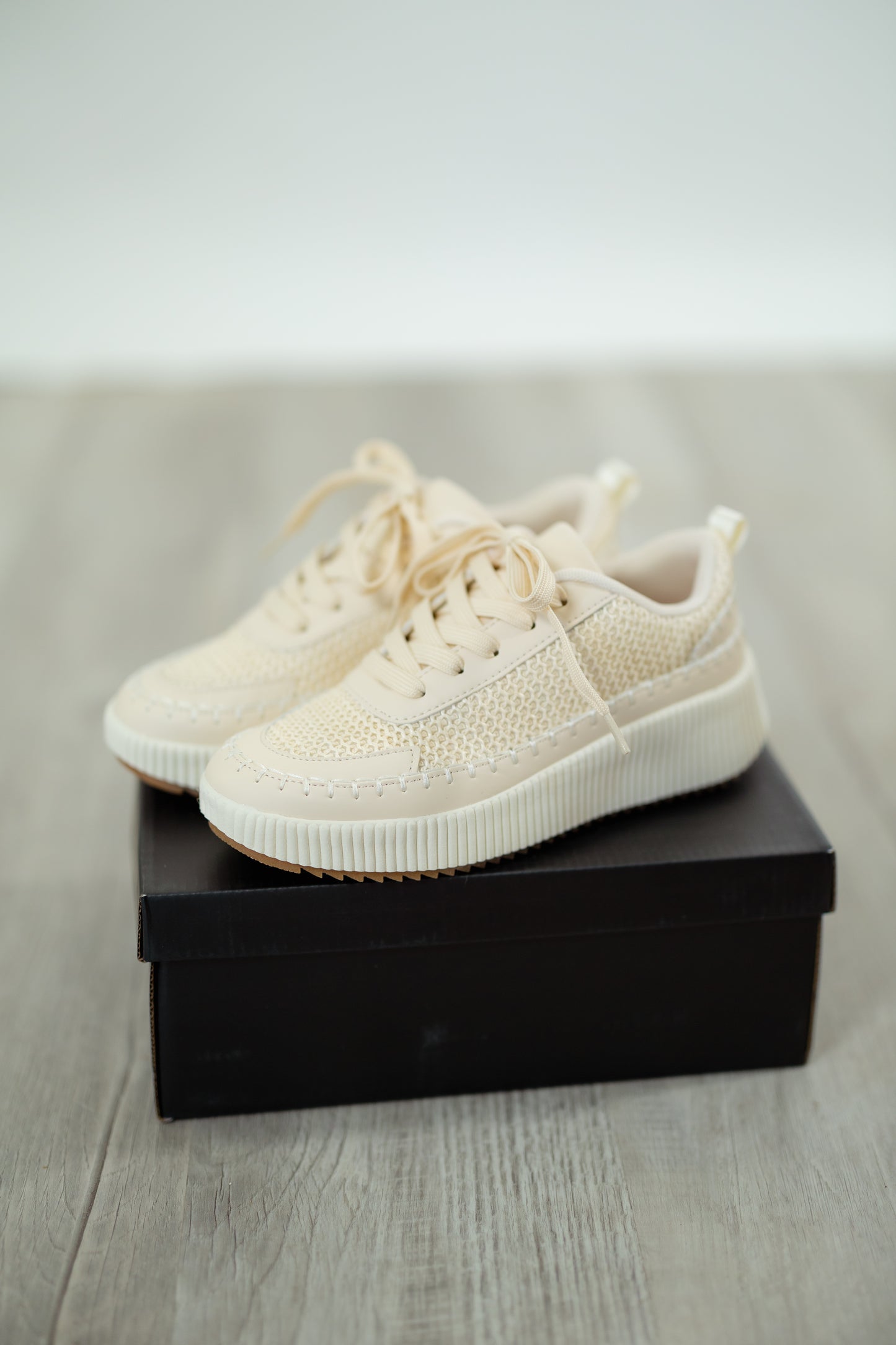 Nude Sneaker