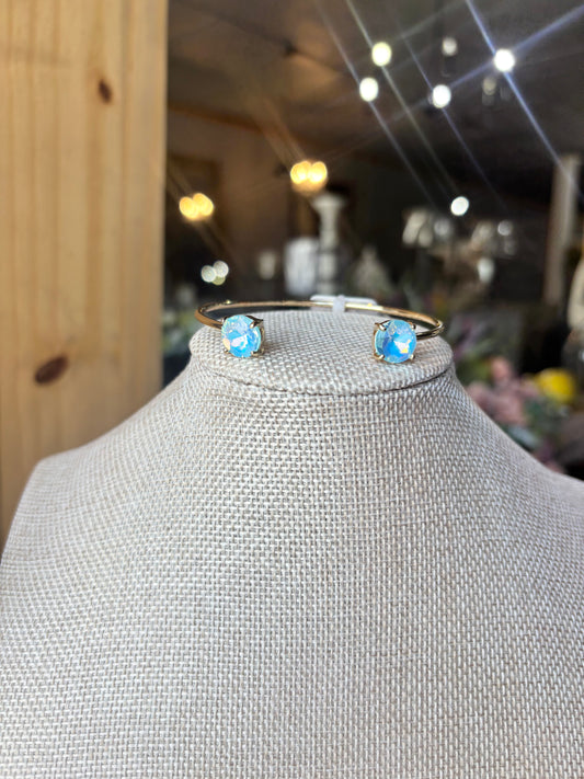 Faceted Round Stone Cluster Tip Cuff Bracelet